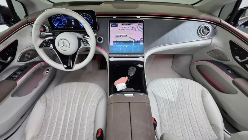 Mercedes-Benz EQS