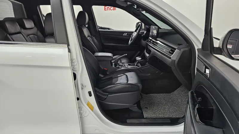 SsangYong Rexton Sports Khan
