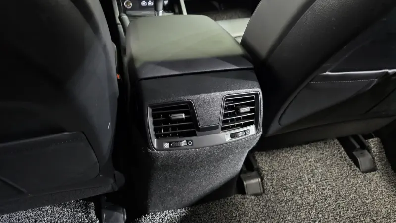 SsangYong Rexton Sports Khan