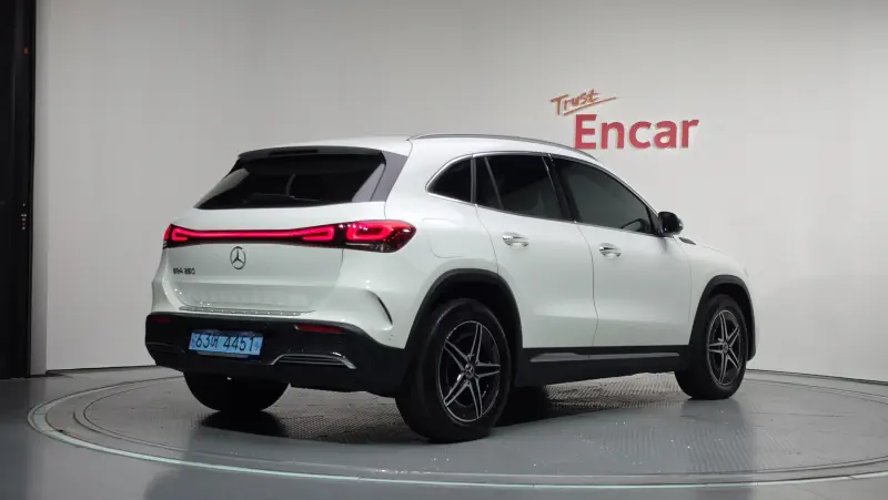 Mercedes-Benz EQA
