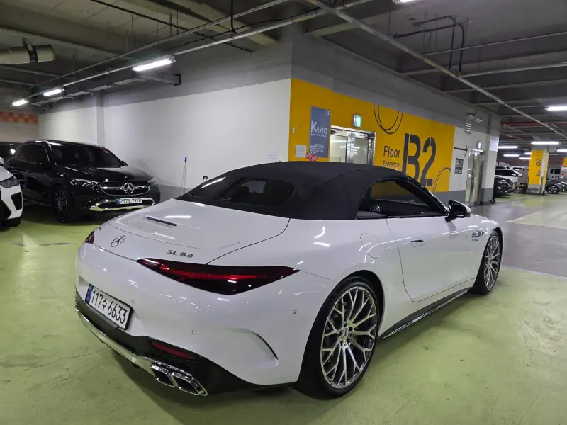 Mercedes-Benz SL-Class