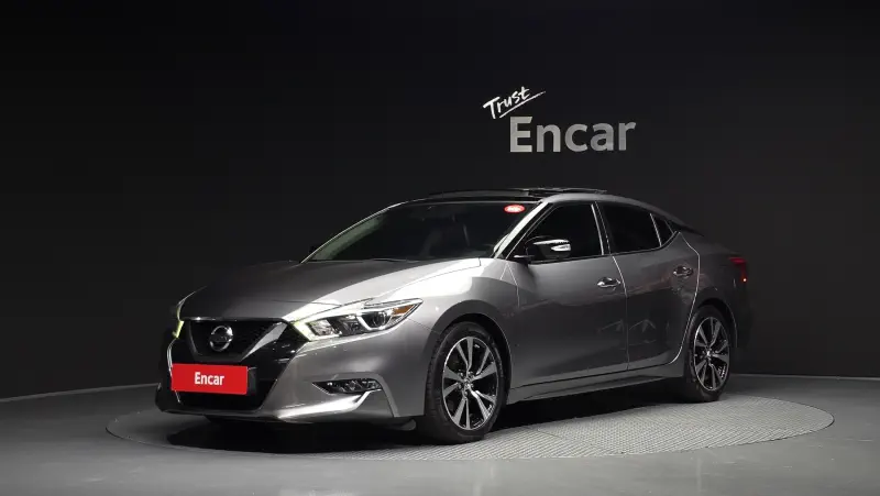 Nissan MAXIMA