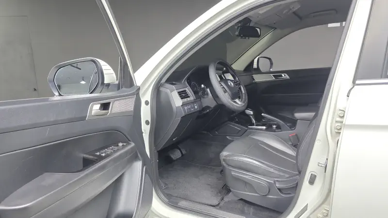 SsangYong Rexton Sports