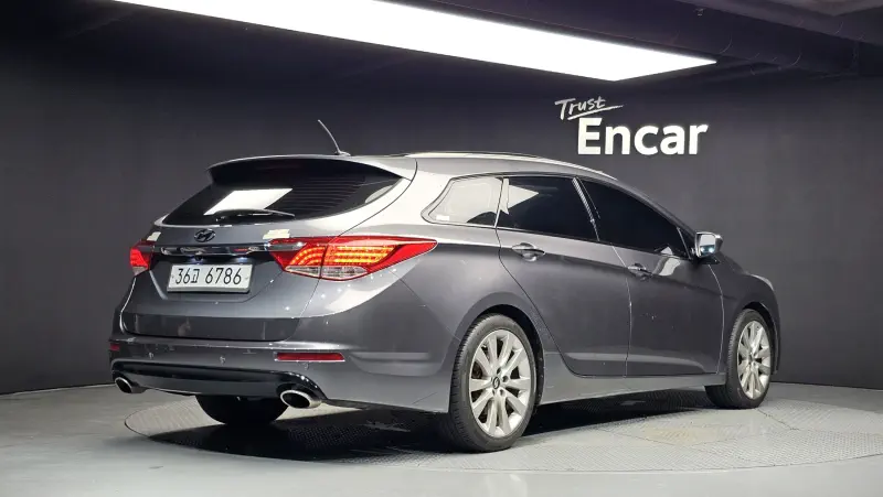 Hyundai I40