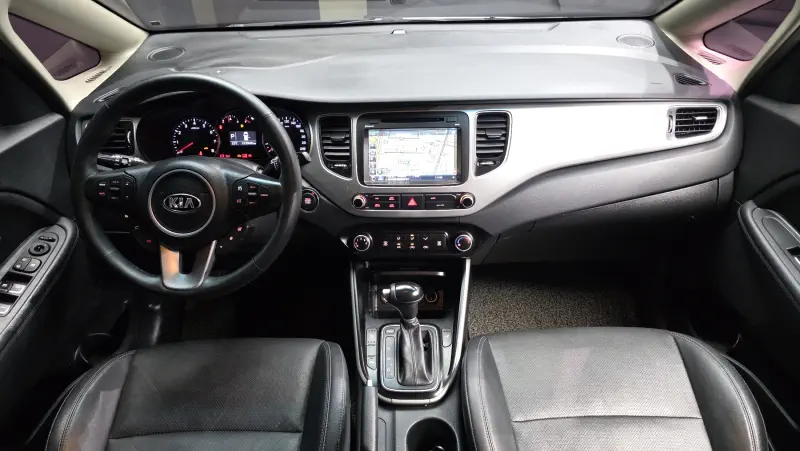 Kia Carens