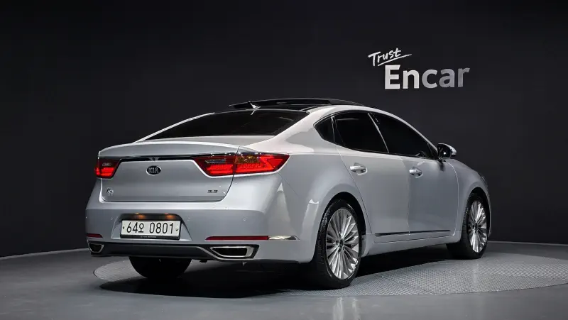 Kia K7 2016 - фото 2