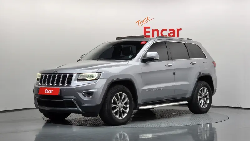 Jeep Grand Cherokee 2013 - фото 1