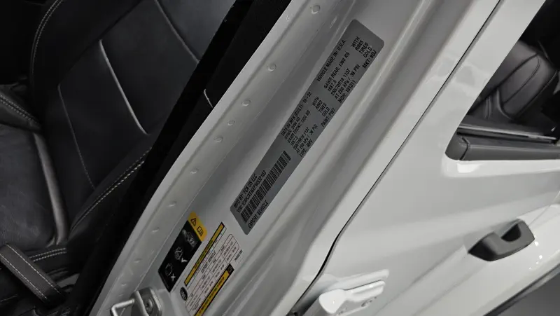 Jeep Wrangler 2023 - фото 36