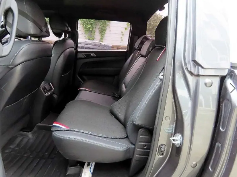 SsangYong Rexton Sports