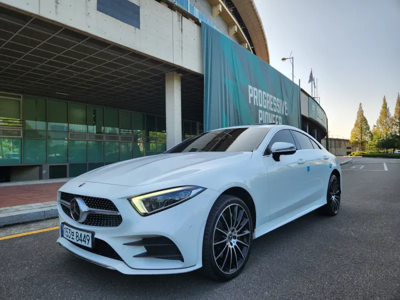 Mercedes-Benz CLS-Class