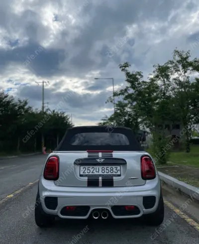 MINI Cabrio