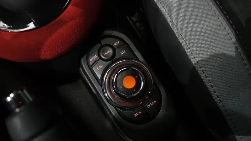 MINI Cabrio