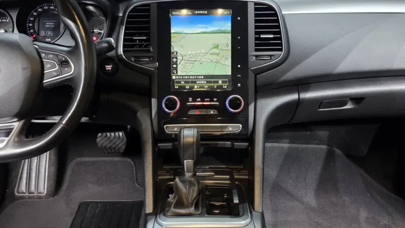 Renault Samsung SM6