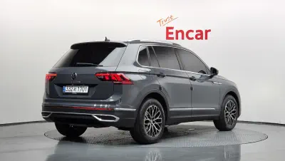 Volkswagen Tiguan 2024, 2.0 л, 67 867 км — купить с аукциона Кореи - 2