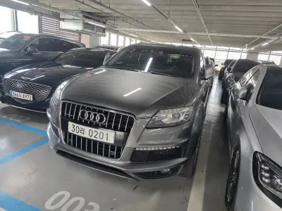 Audi Q7 2014, 4.2 л, 298 500 км — купить с аукциона Кореи - 2