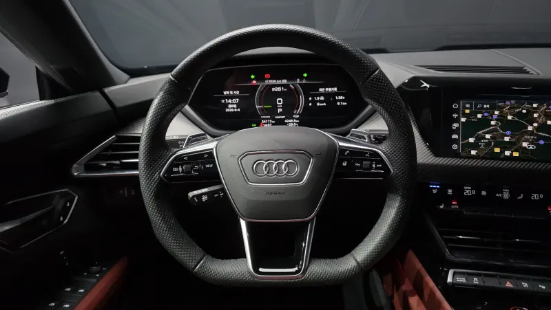 Audi e-tron GT 2022 - фото 12