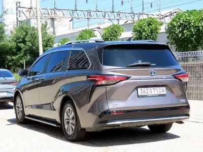 Toyota Sienna 2024, 2.5 л, 51 370 км — купить с аукциона Кореи - 3