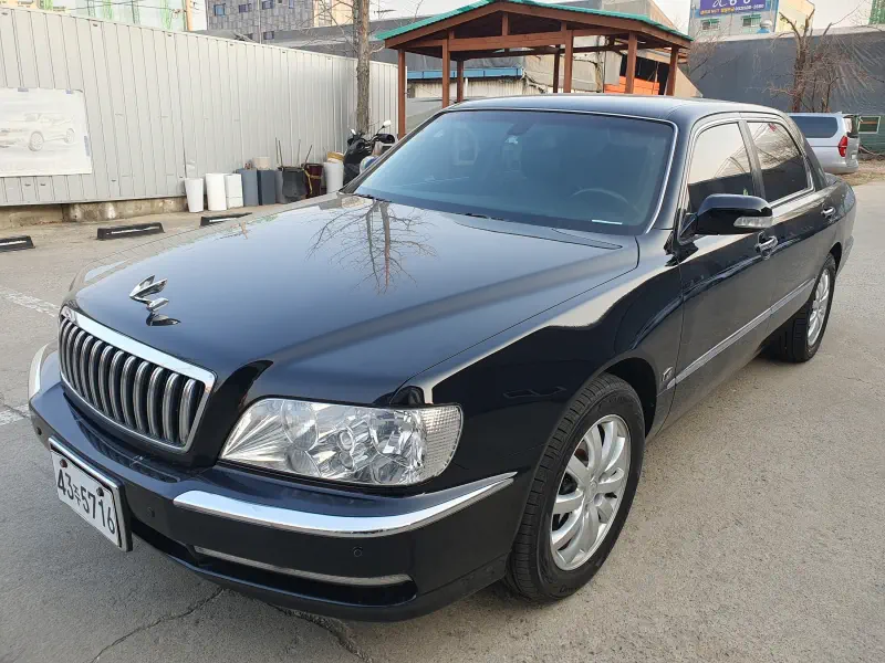 Hyundai Equus