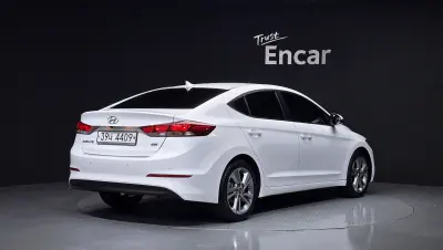 Hyundai Avante 2017, 1.6 л, 71 683 км — купить с аукциона Кореи - 2