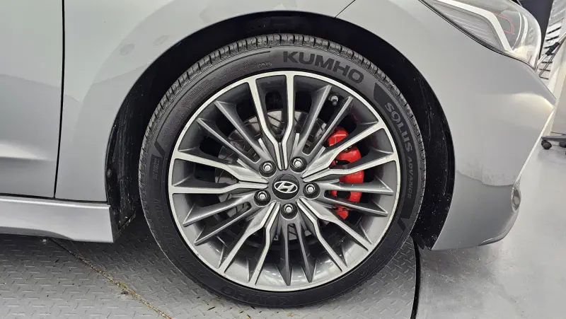 Hyundai AVANTE 2016 - фото 5