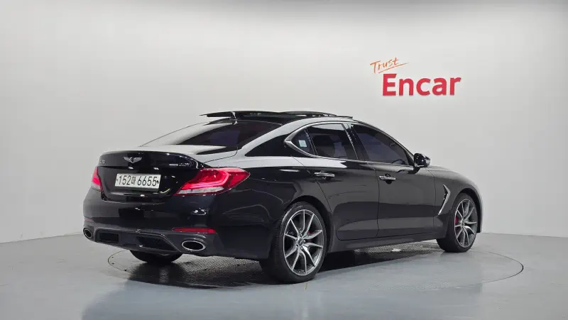 Genesis G70