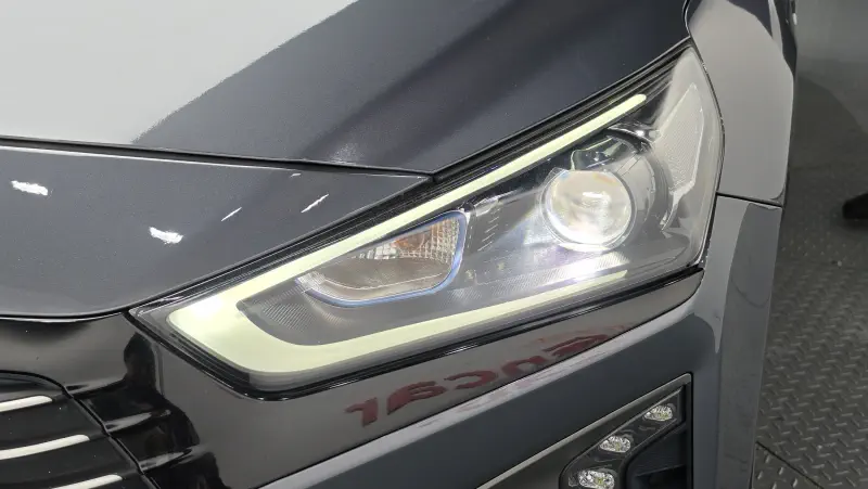 Hyundai Ioniq 2016 - фото 22