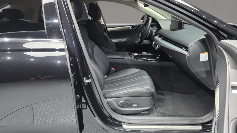 Genesis Electrified G80