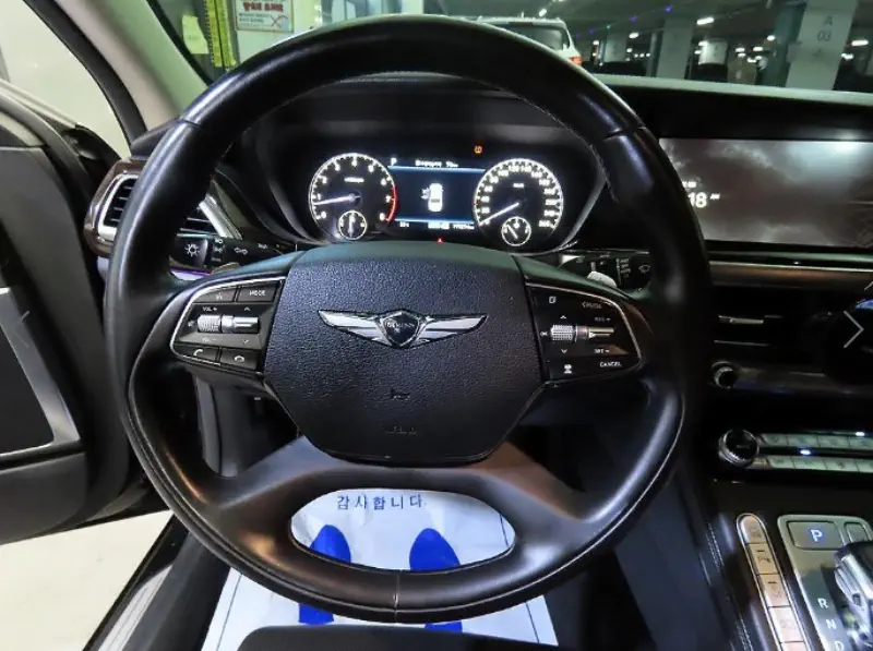 Genesis G90 2019 - фото 8
