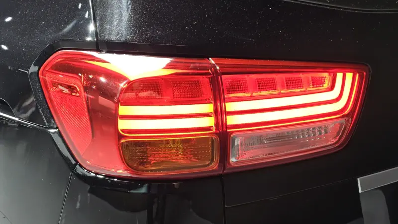 Kia Carnival 2016 - фото 23
