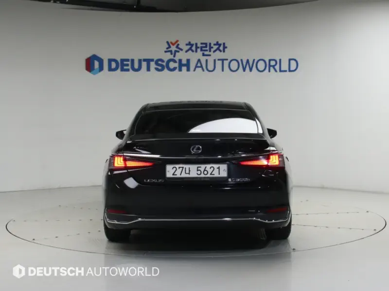 Lexus ES300h