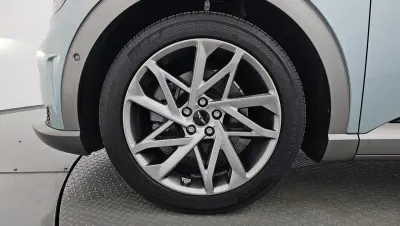 Genesis GV60