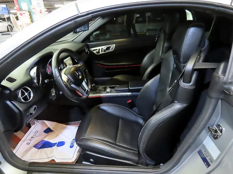 Mercedes-Benz SLK-Class