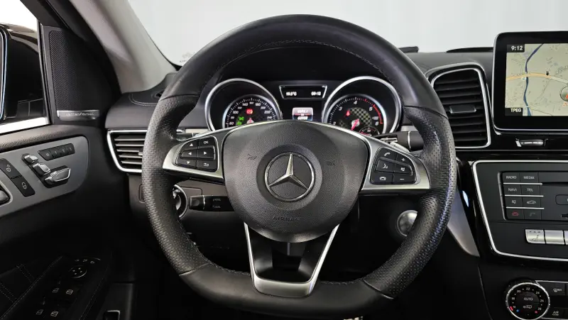 Mercedes-Benz GLE-Class