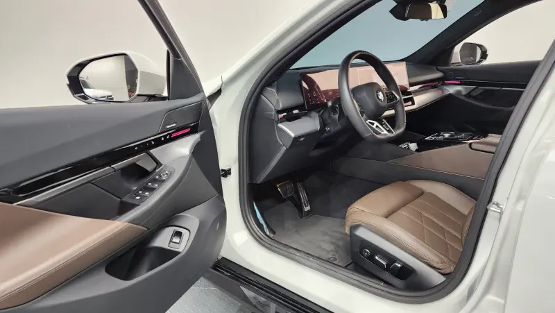 BMW 5-Series