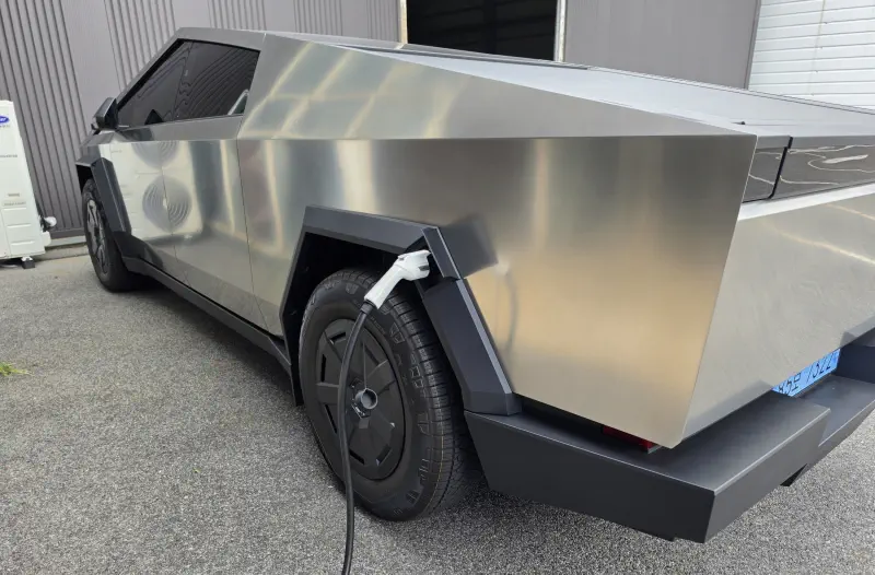 Tesla Cybertruck