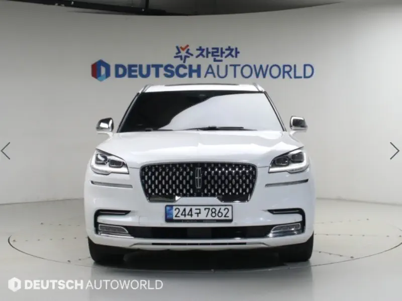 Lincoln Aviator