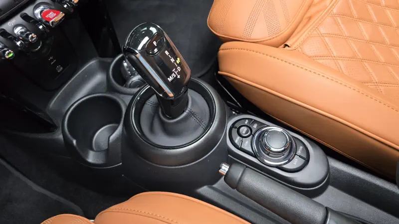 Купить MINI Hatch Ulsan из Кореи