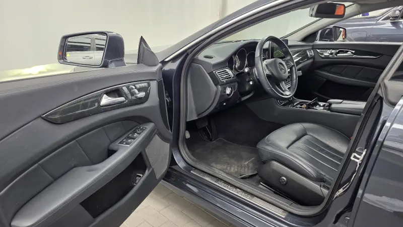 Mercedes-Benz CLS-Class