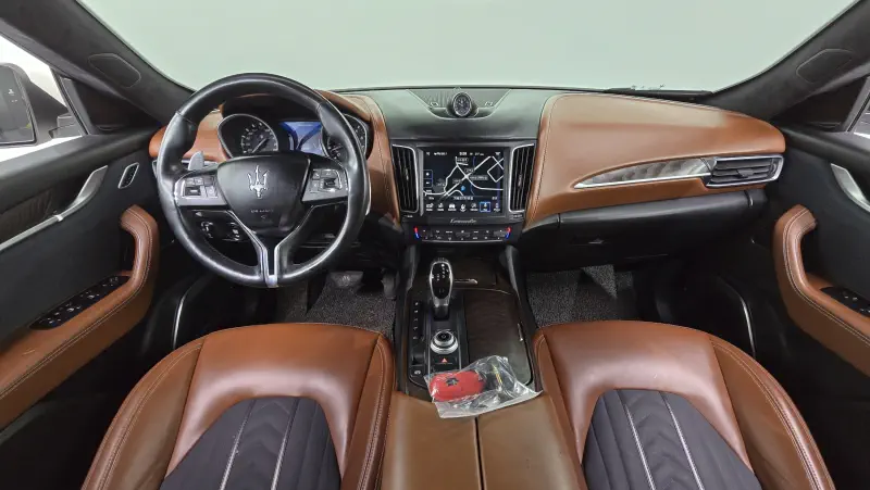 Купить Maserati Levante Gyeonggi из Кореи
