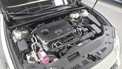 Lexus ES300h