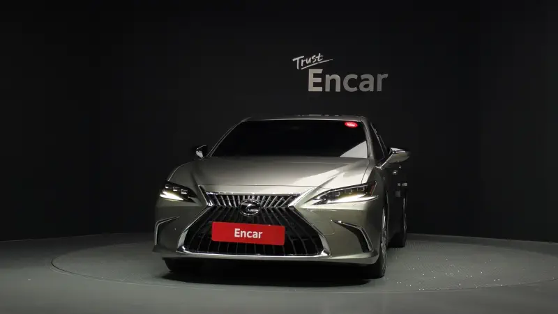 Lexus ES300h