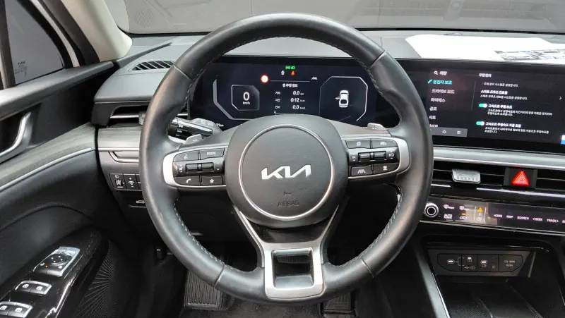 Kia K5 2024 - фото 13