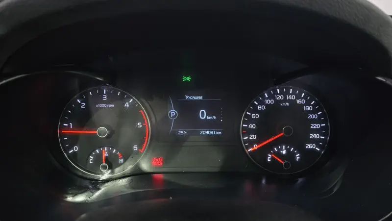 Kia K5 2015 - фото 9