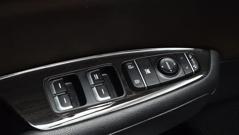 Kia K5 2015 - фото 28