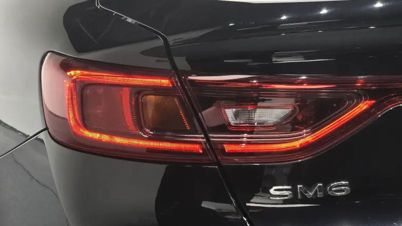 Renault Samsung SM6