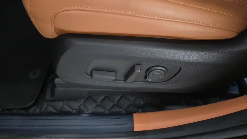 Kia Carnival 2025 - фото 33