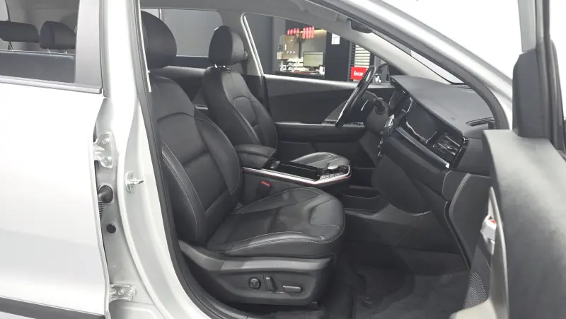 Kia Niro 2022 - фото 10