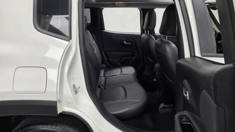 Jeep Renegade 2021 - фото 12