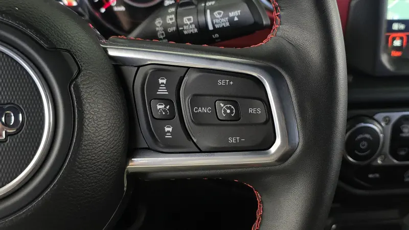Jeep Wrangler 2022 - фото 26