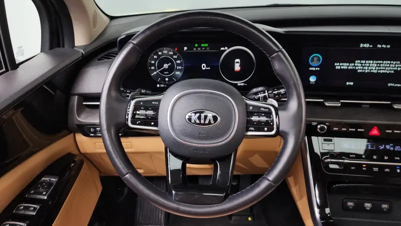 Kia Carnival 2020 - фото 12
